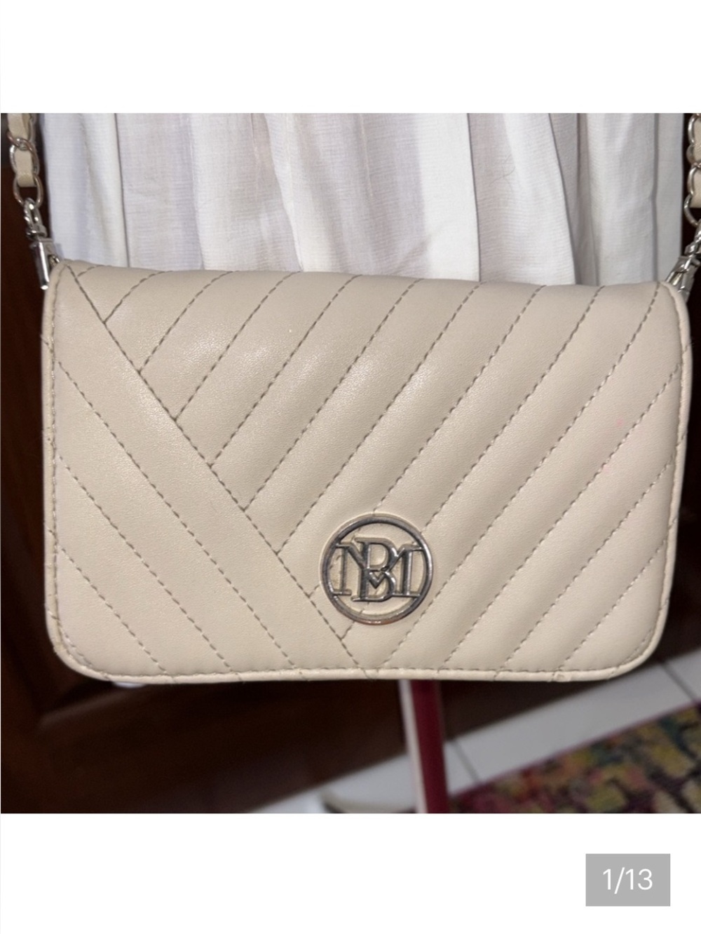 Badgley Mischka  crossbody bag quilted  vegan leather  beige braided chain/vegan